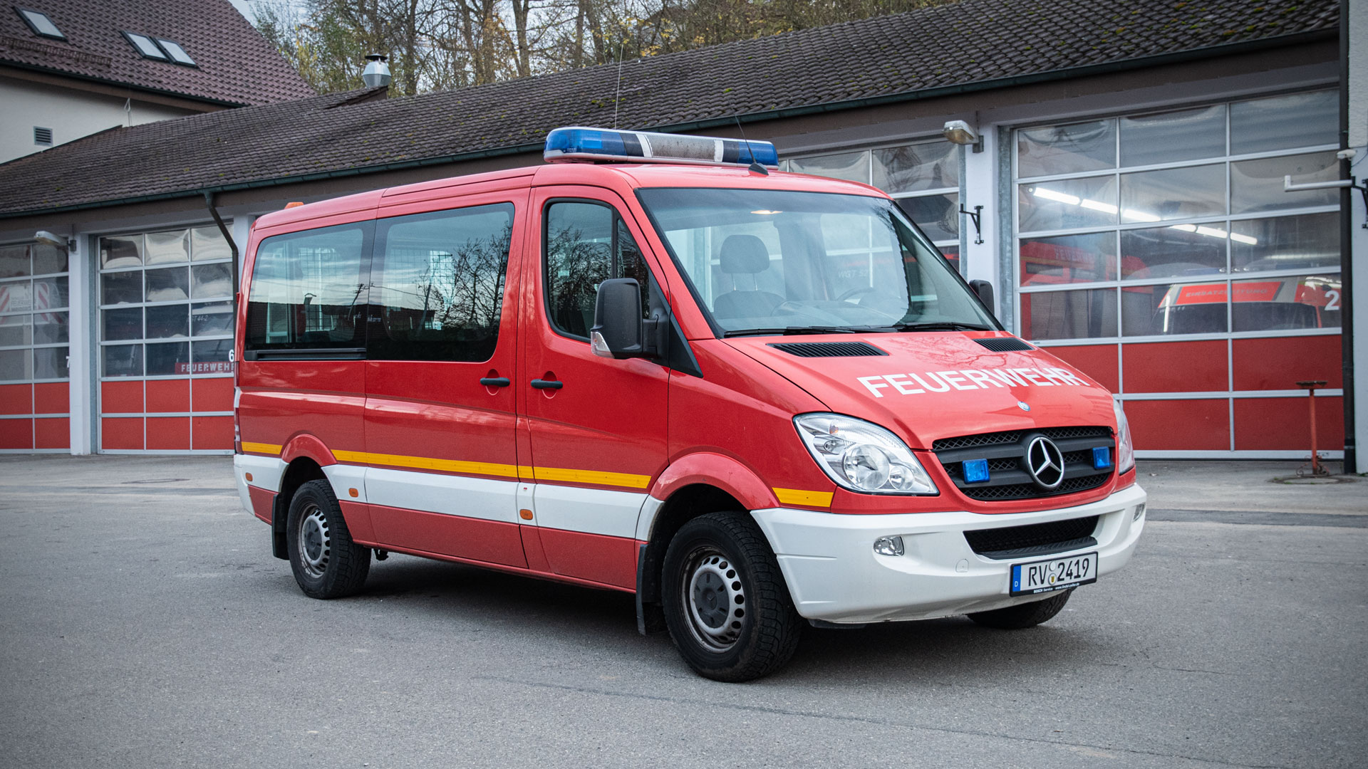 Mannschaftstransportwagen 1 der Feuerwehr Weingarten.