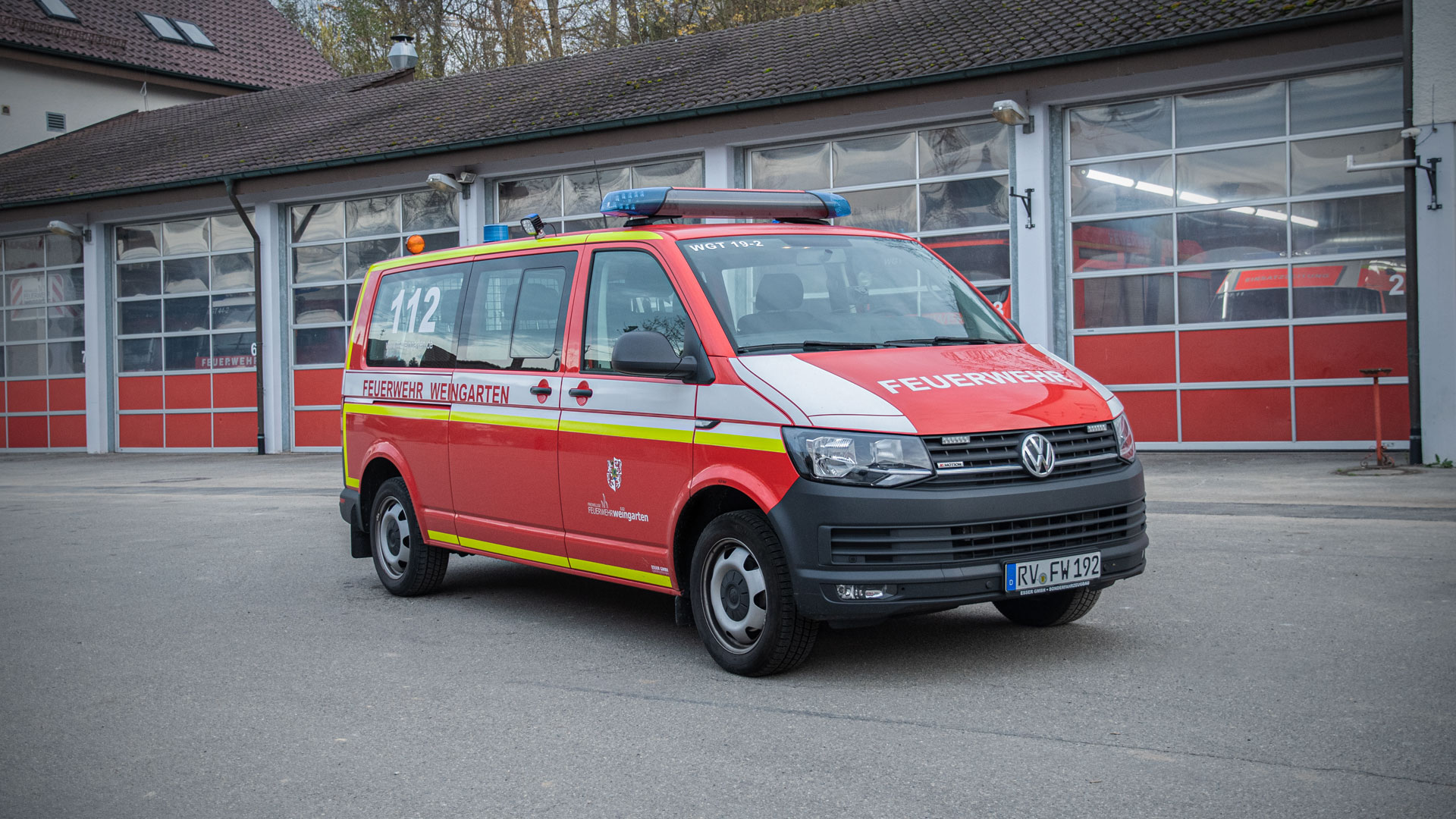 Mannschaftstransportwagen 2 der Feuerwehr Weingarten.