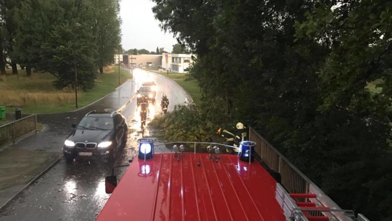 Unwetterfront beschert schlaflose Nacht