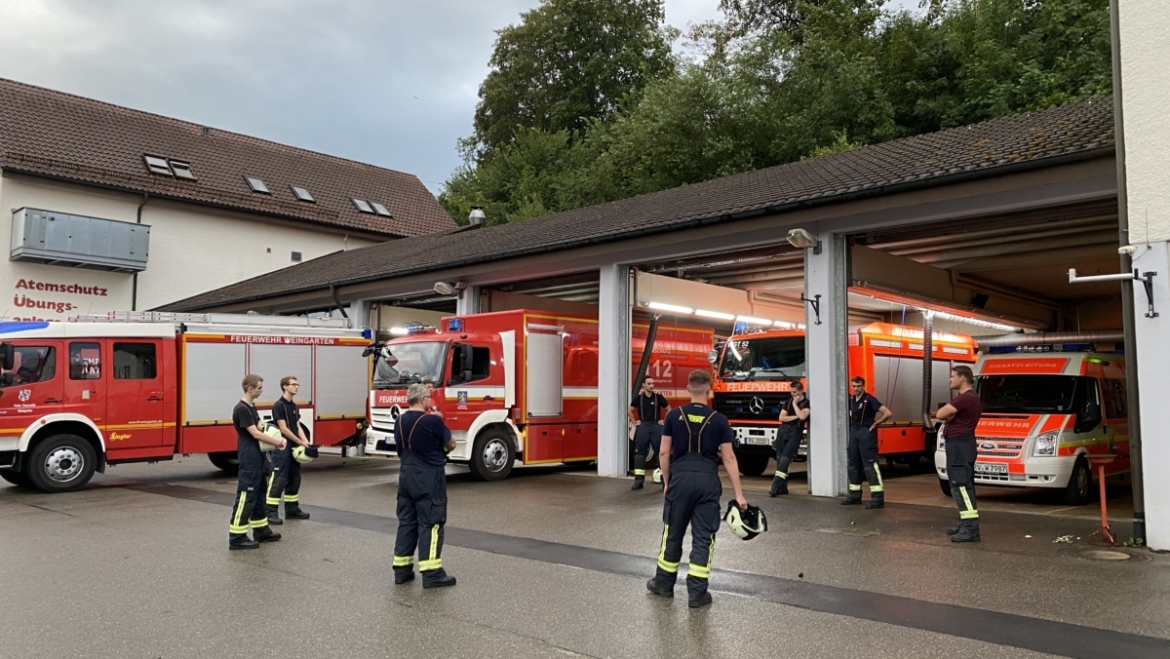 Feuerwehrübung unter strengen Hygieneregeln